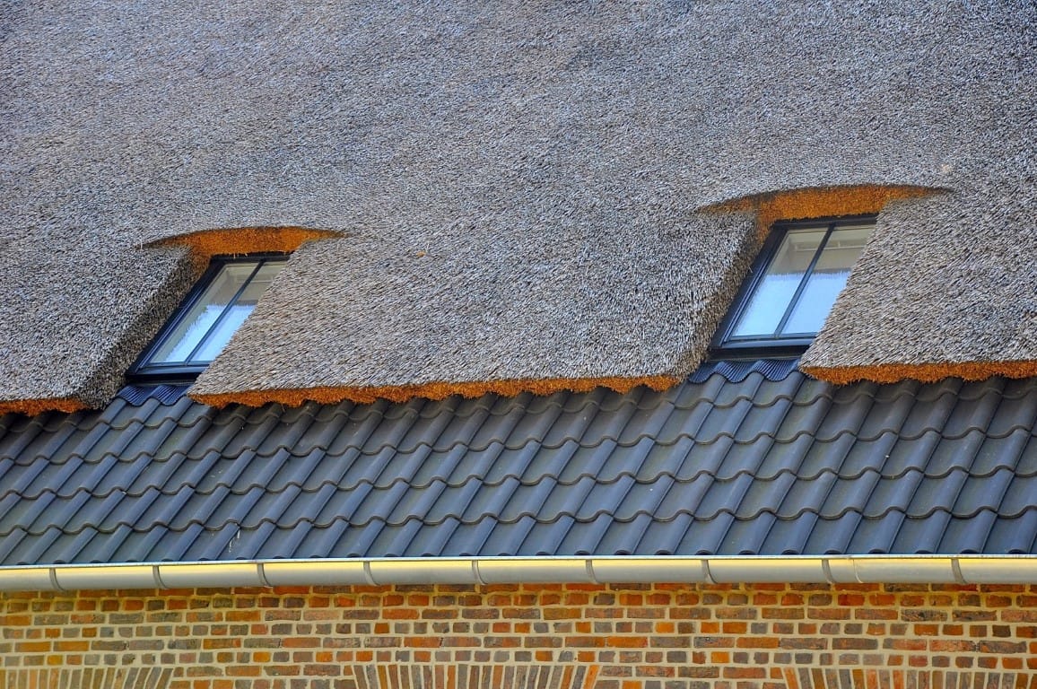 Woning rietendak pannen